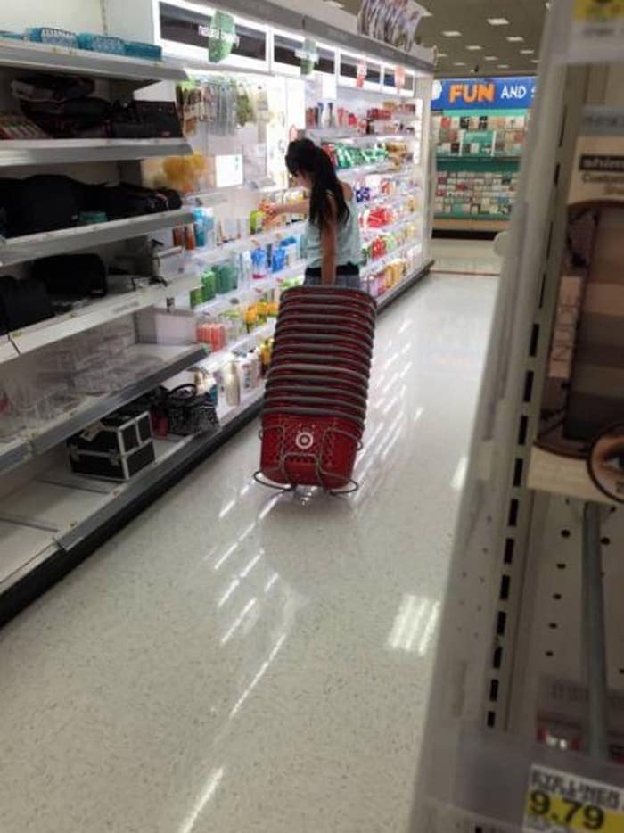 The 35 Funniest People Of Walmart Pictures of All Time -17
