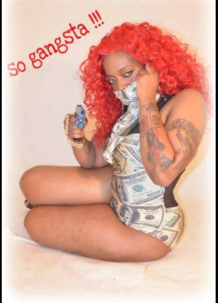 30 Stunning Ghetto Glamour Shots That Will Make Your Day -09
