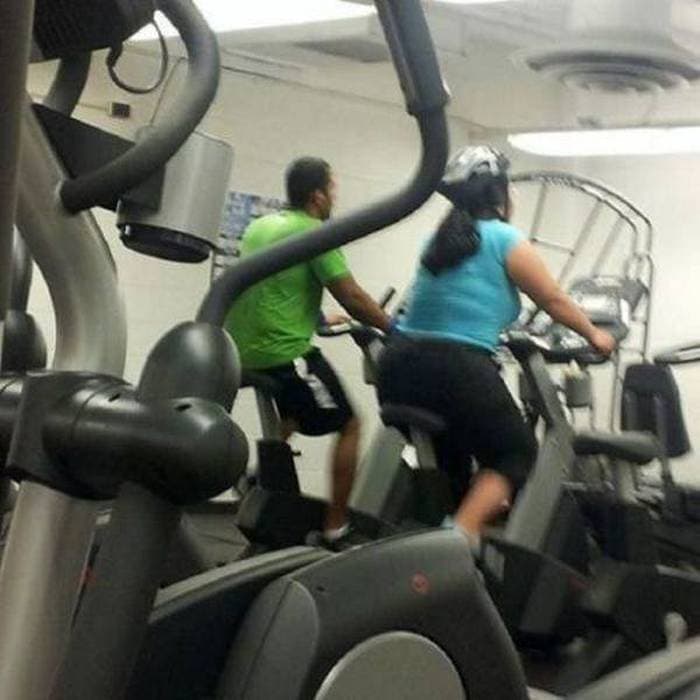 27 Epic Fail Gym Photos That Will Make Your Day -14