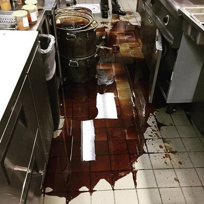 30 Kitchen Fail Photos That Will Make You Scratch Your Head -12