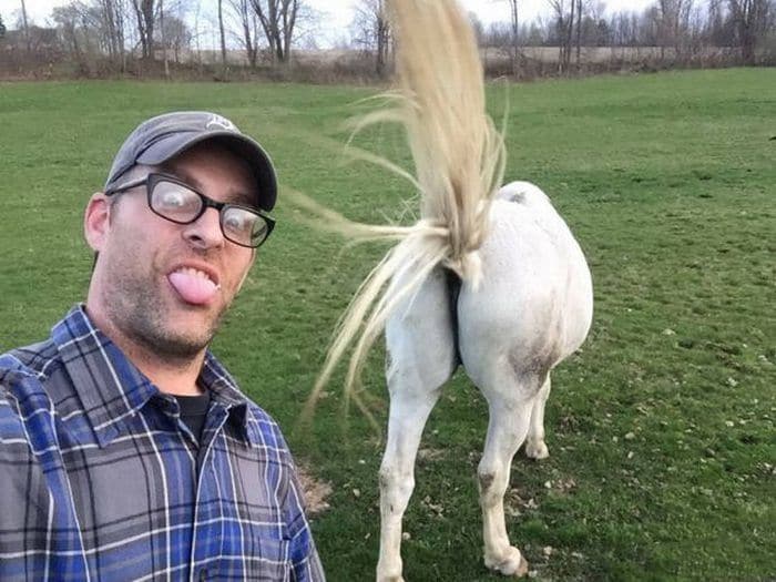 56 Ridiculous Men Having Fun Photos That Will Make Your Day -42