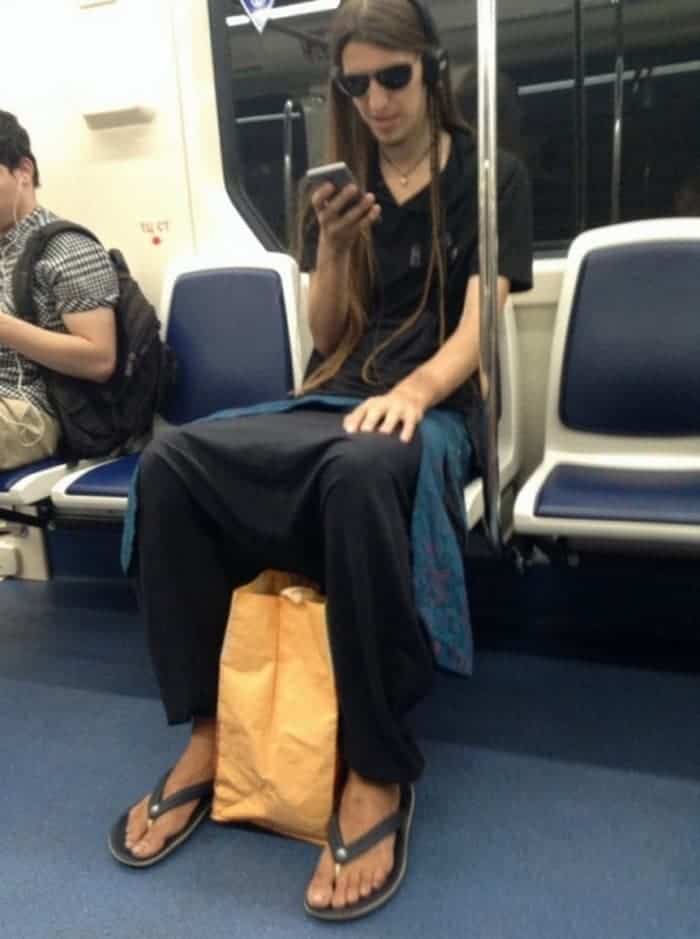 The Weirdest People Ever Found Riding On The Subway -12