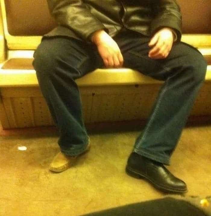 The Weirdest People Ever Found Riding On The Subway -21