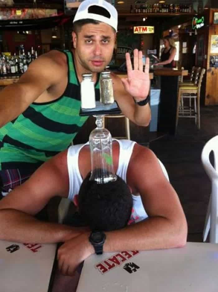 48 Ridiculous Drunk People That Will Shock You -26