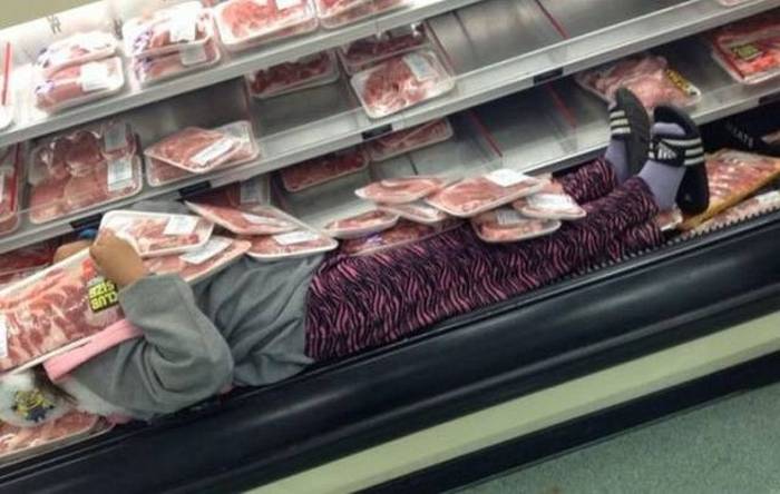 18 Funny Shopping Images That Will Shock You-08