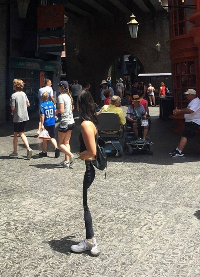46 Terrifying Panoramic Fails That Are Actually Hilarious-39