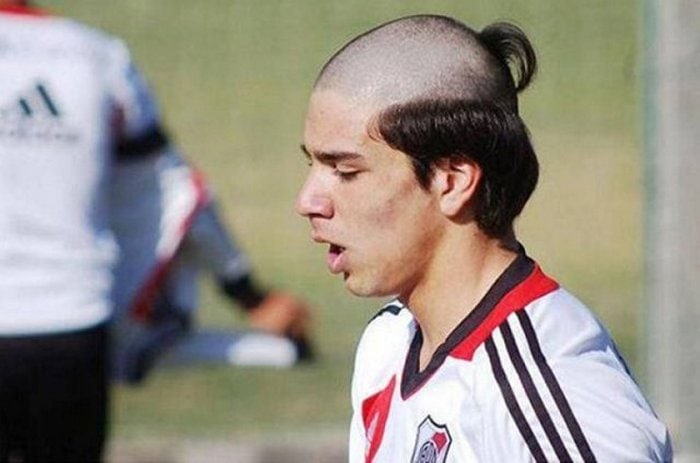 65+ Funniest Haircuts That Will Make You Cringe-05