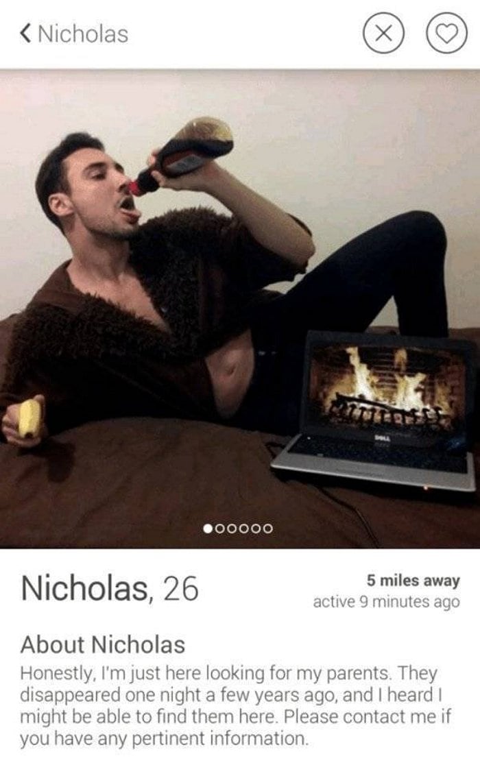 60+ Funny Tinder Profiles That Will Make You Look Again-25