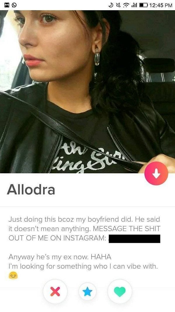 60+ Funny Tinder Profiles That Will Make You Look Again-37
