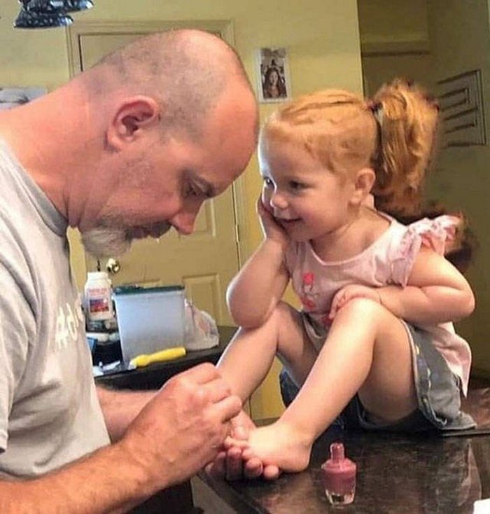 22 Hilarious Living With Children Photos That Prove Parenting Is Challenging-10