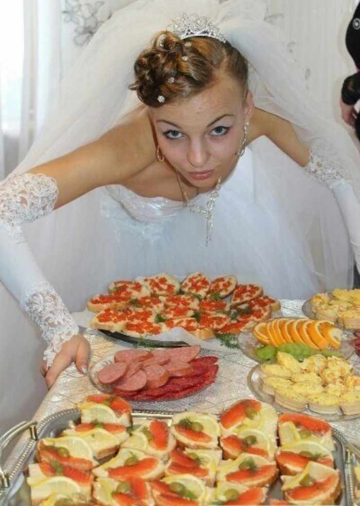 Worst Russian Wedding Photos That Are Too Awkward To Handle (40 Pics)-20