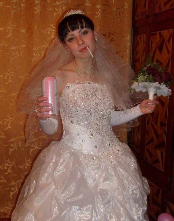 Worst Russian Wedding Photos That Are Too Awkward To Handle (40 Pics)-30
